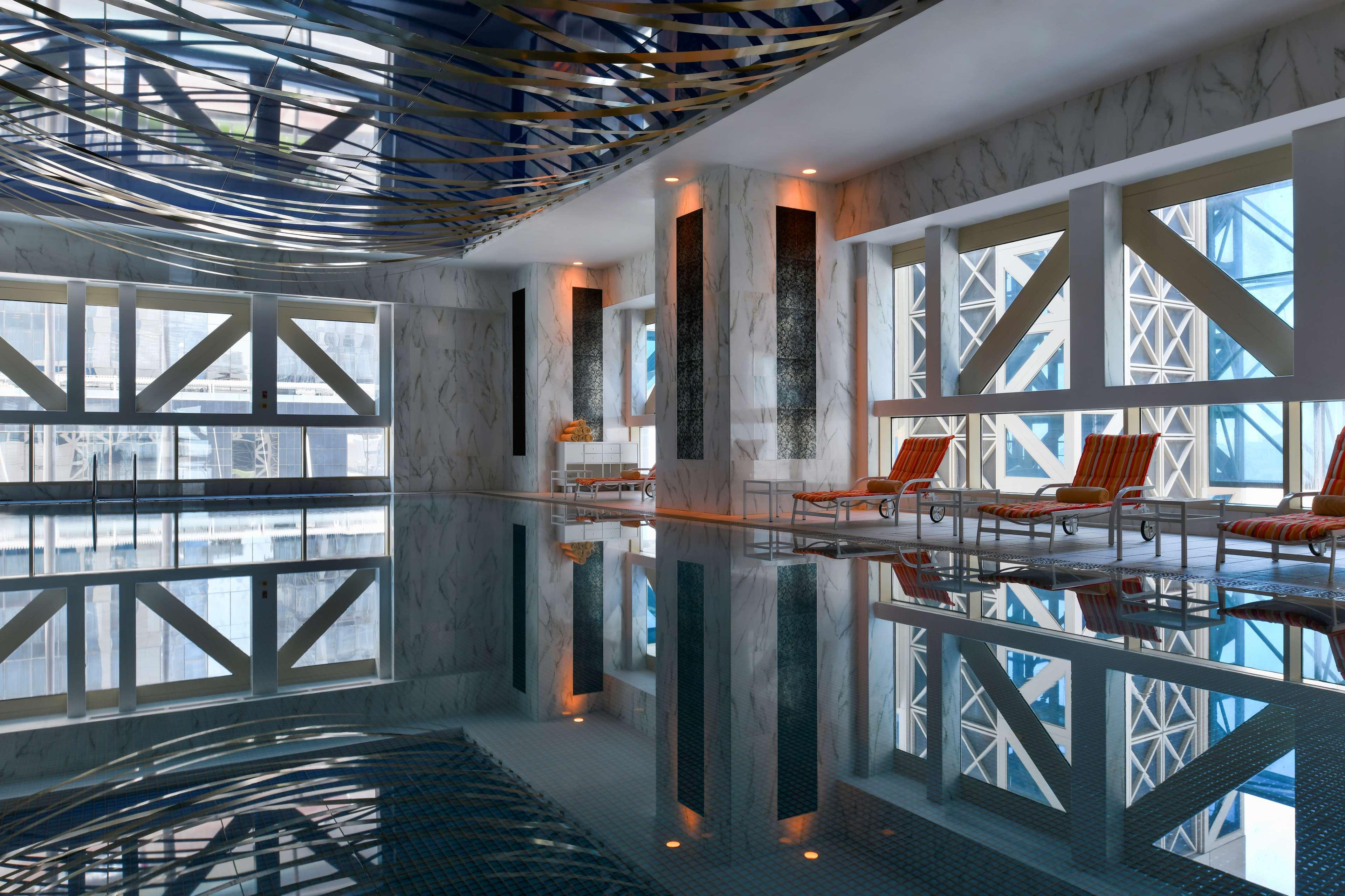 Kempinski Residences & Suites, Апарт-готель 5*