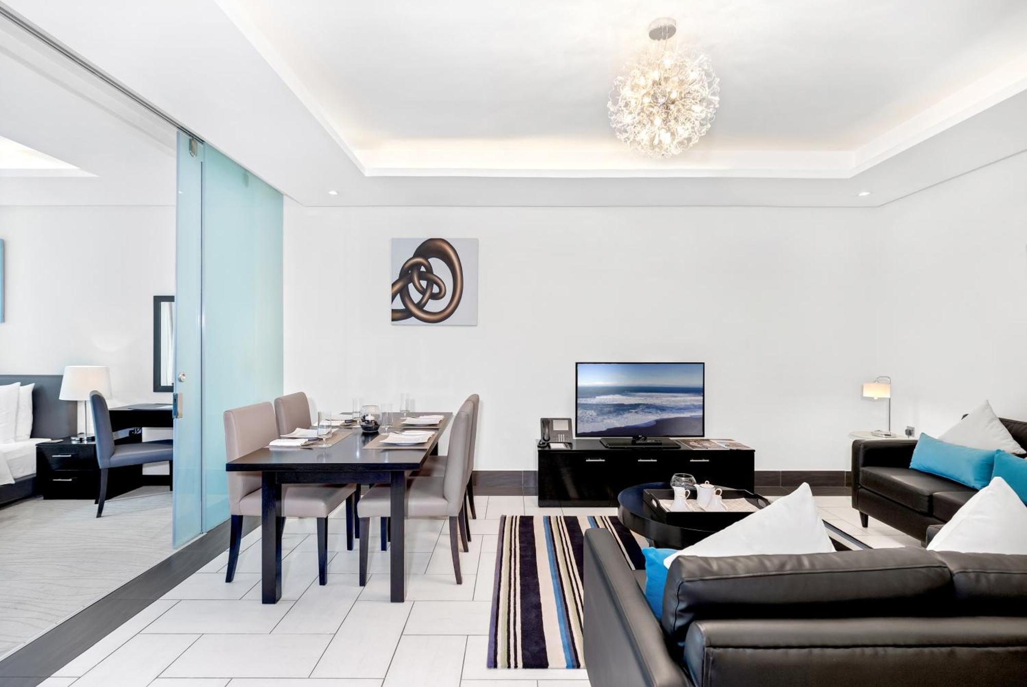Kempinski Residences & Suites, Aparthotel 5*