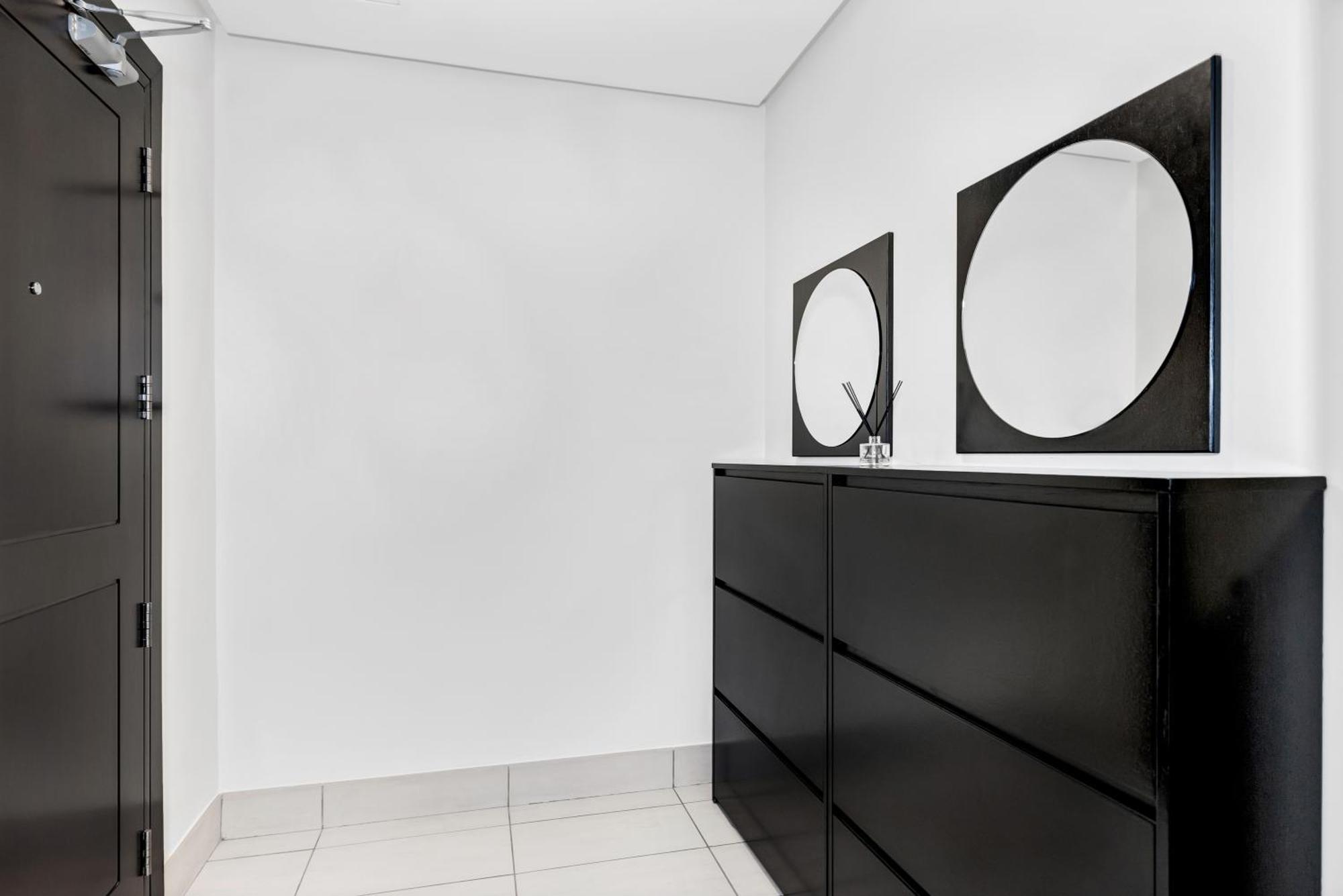 Kempinski Residences&suites, 5*