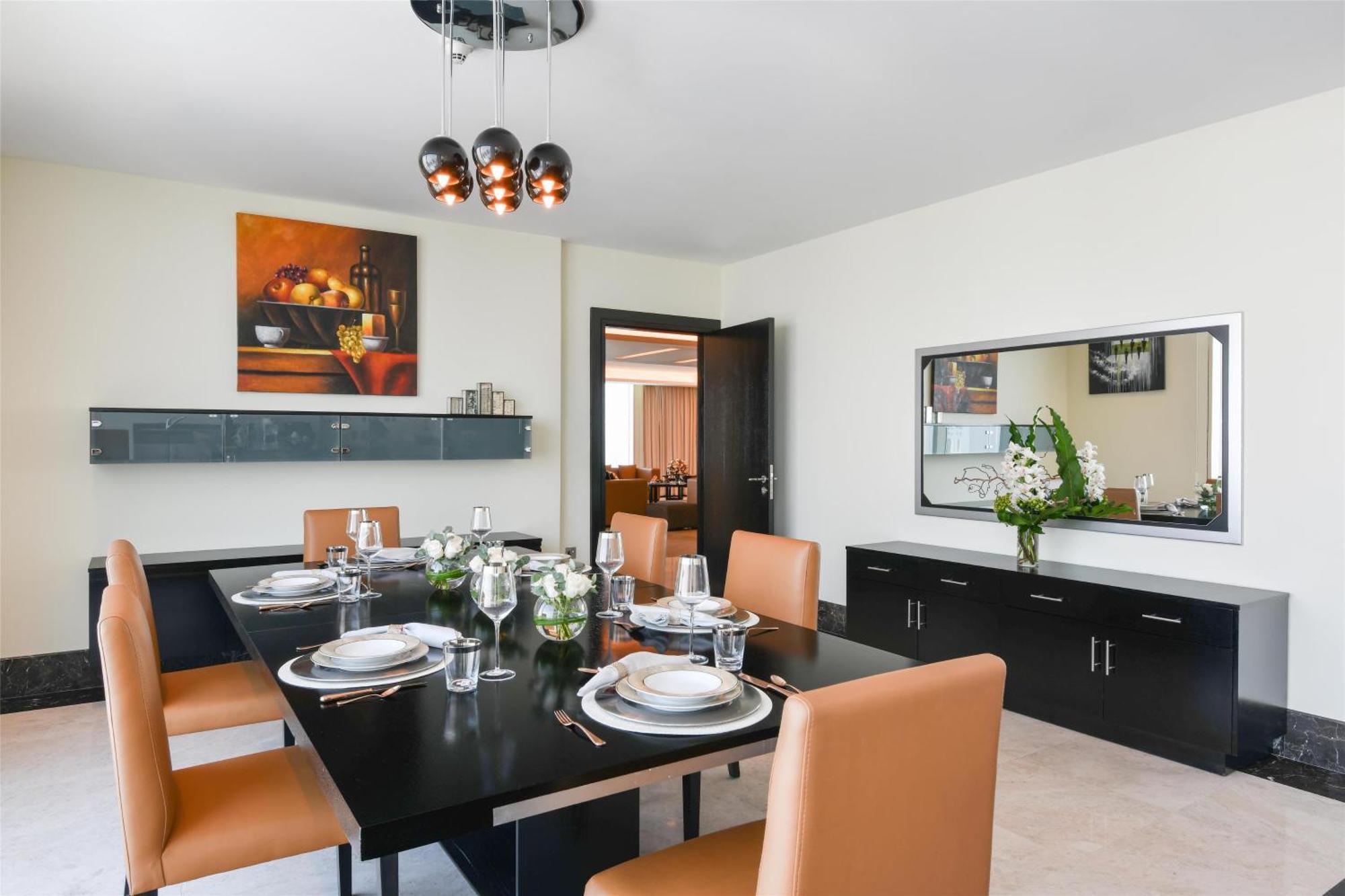 Kempinski Residences & Suites,