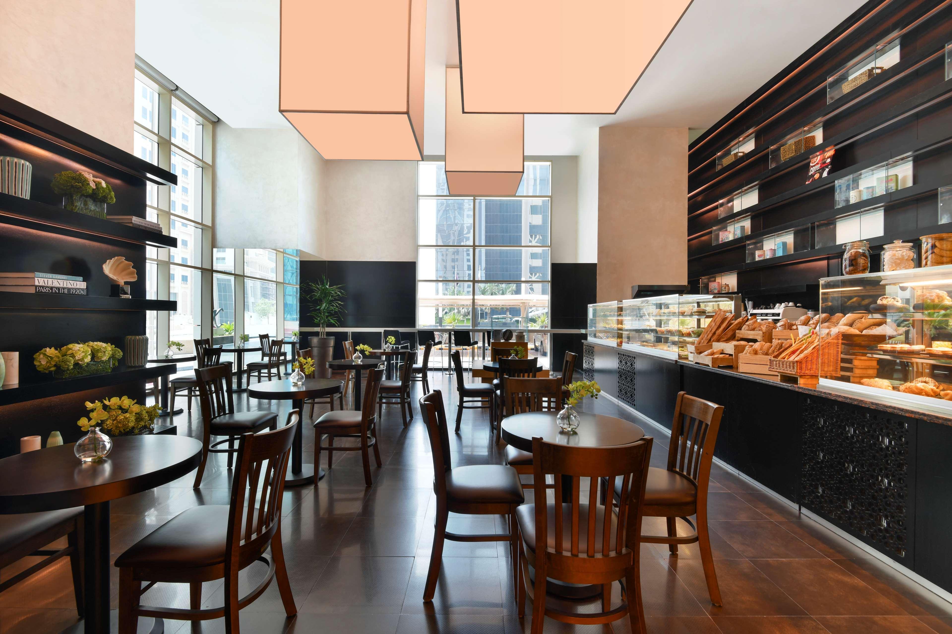 Kempinski Residences & Suites, Appart hôtel 5*